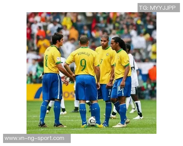 足球小罗精彩瞬间集锦带你重温他的传奇足球生涯与无与伦比的技巧魅力